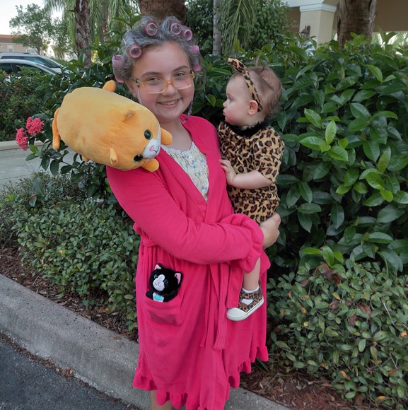 Meet your Posher, Zoe - Picture 1 of 1